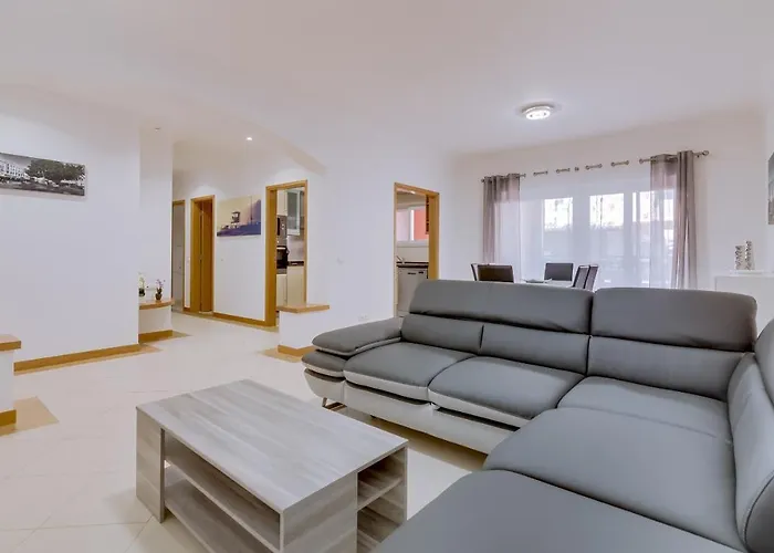 Victoria Boulevard - Vasco Da Gama -