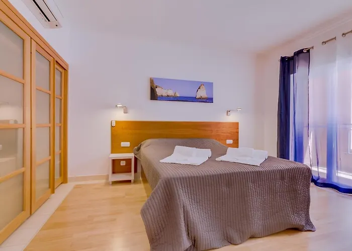 Victoria Boulevard - Vasco Da Gama - *